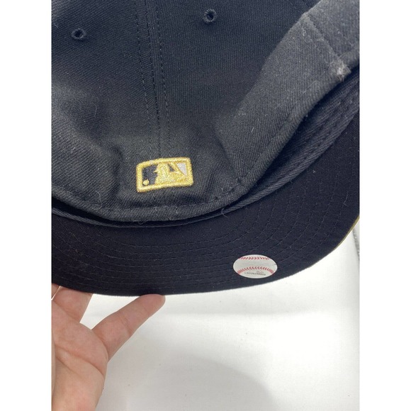 NWT New Era Toronto Blue Jays Snapback Baseball Hat Cap Gold Black 7 3/8 - Picture 2 of 3